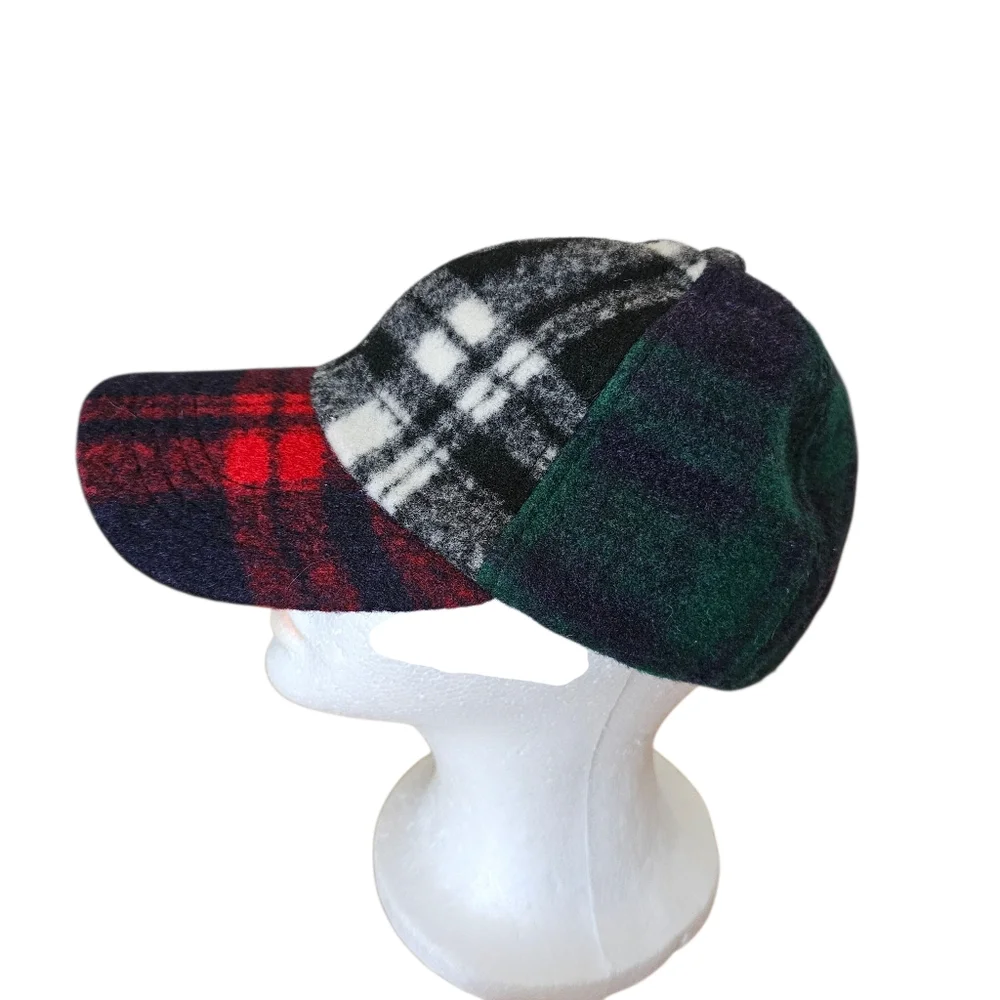 Sandiego Hat Company Flannel Plaid Cap Green Red White Womens Adjustable Size